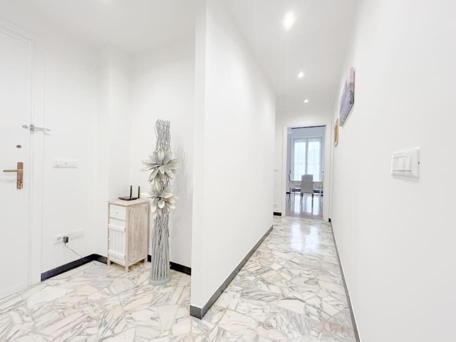 Elegant Apartment - Wifi - Smart Tv - Netflix Genova Exterior foto