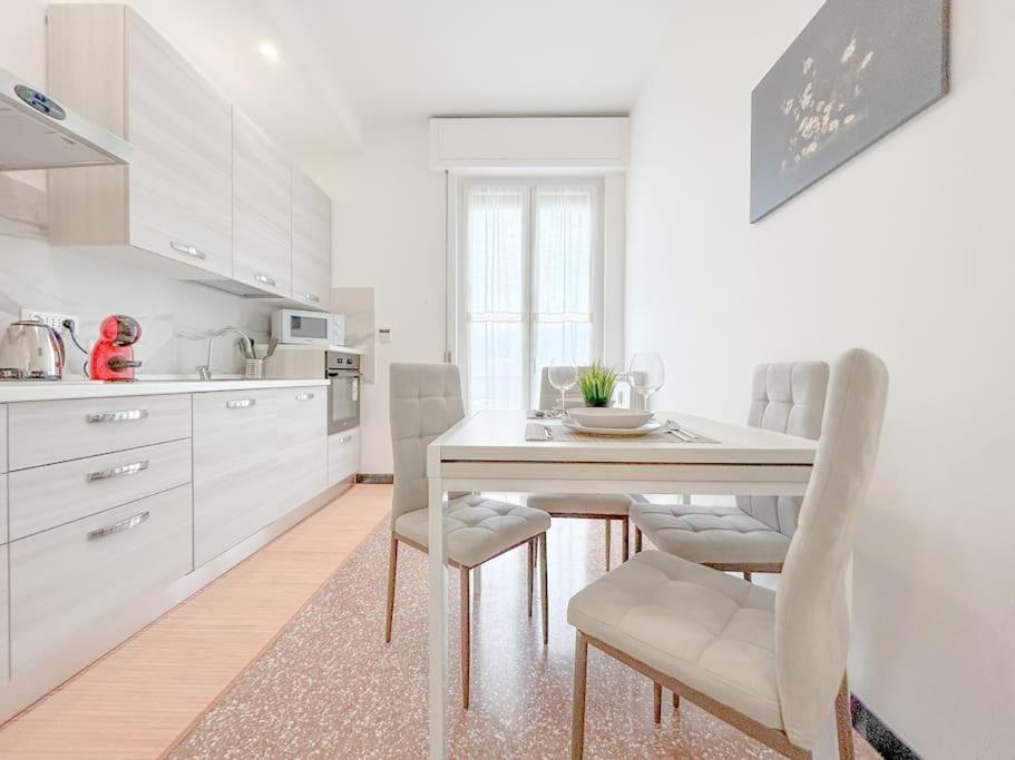 Elegant Apartment - Wifi - Smart Tv - Netflix Genova Exterior foto