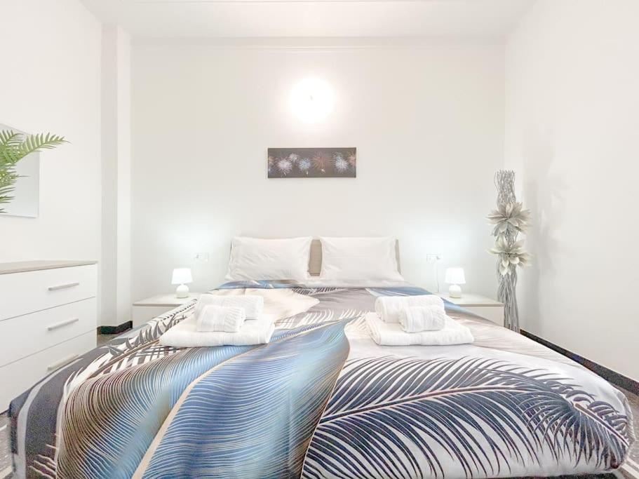 Elegant Apartment - Wifi - Smart Tv - Netflix Genova Exterior foto